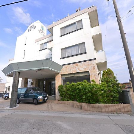 Hotel Yagobei Minamichita Exterior photo