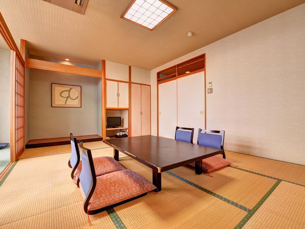 Hotel Yagobei Minamichita Exterior photo